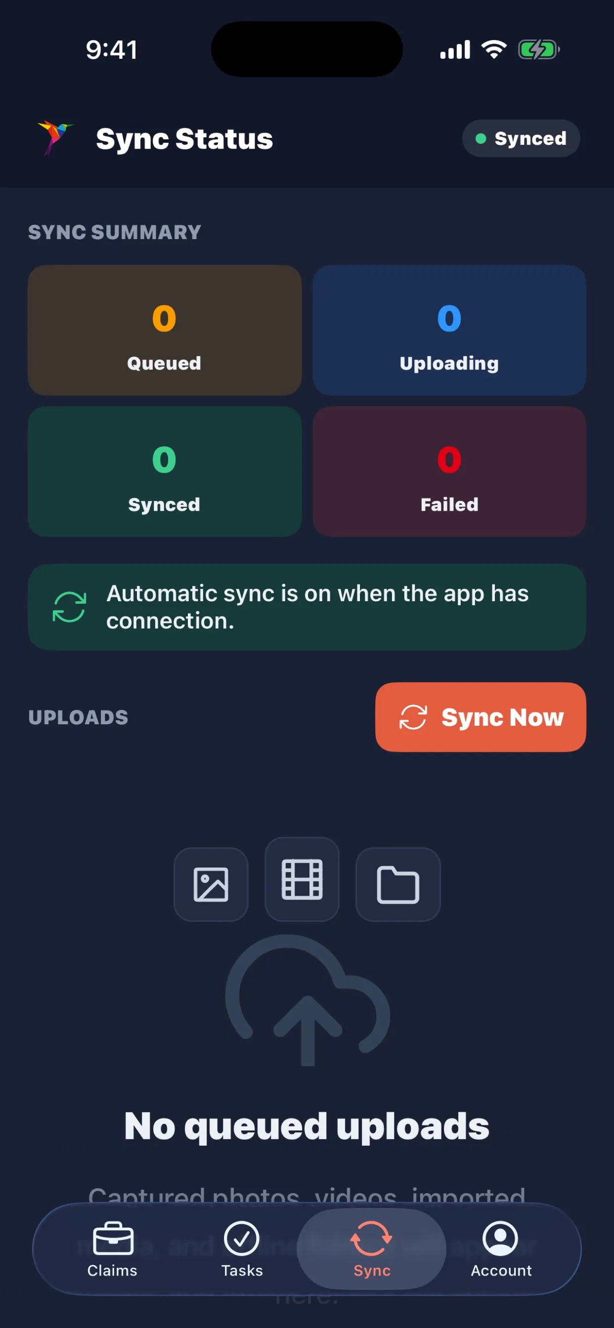 Offline claim photo upload queue and synced status in Claim Mosaic Mobile